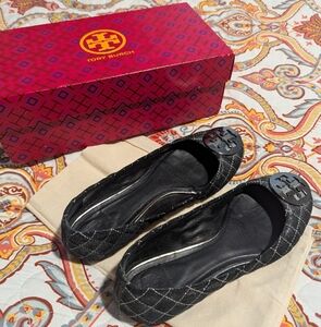 Tory Burch Black and Silver Quilted Flats with Logo Detail
